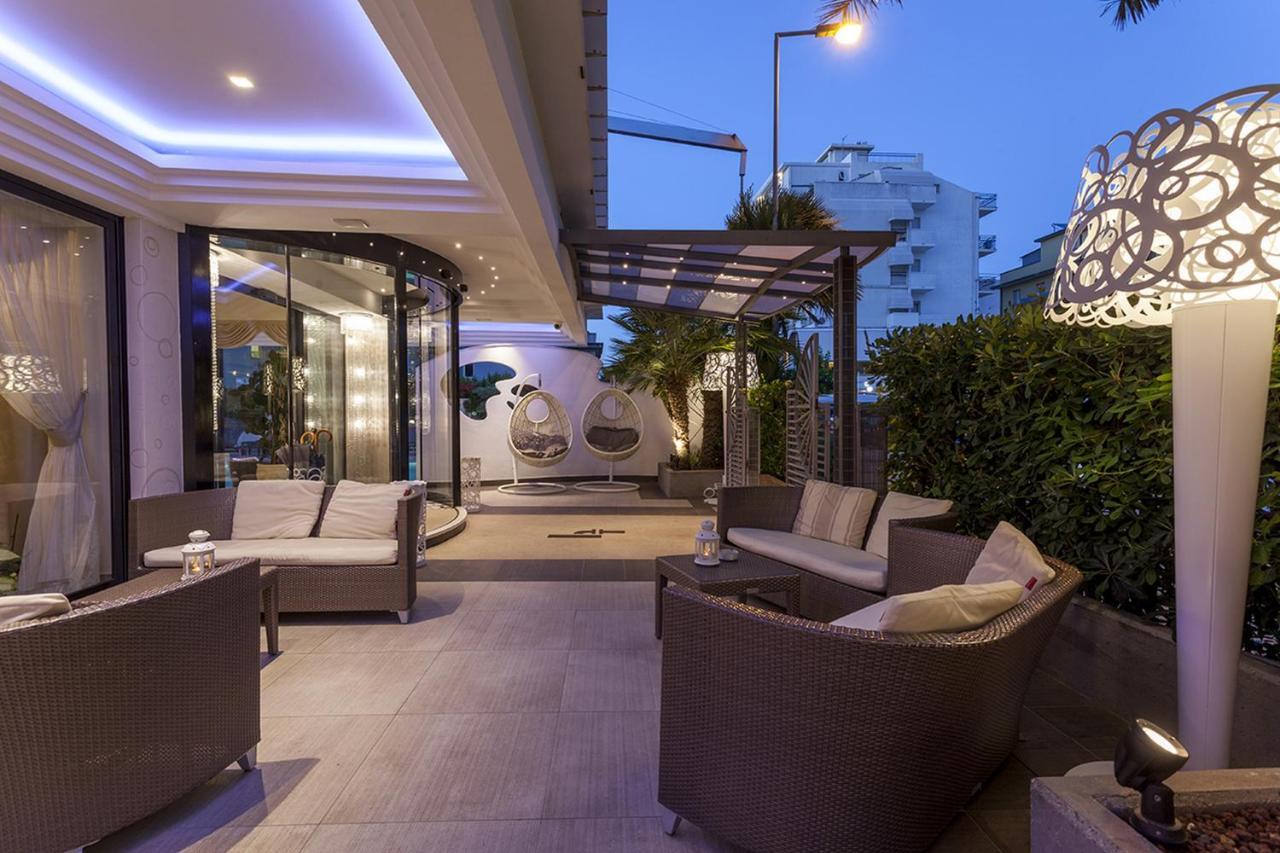 Hotel Feldberg Riccione Exterior photo